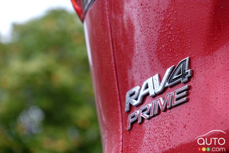 2021 Toyota RAV4 Prime, badge