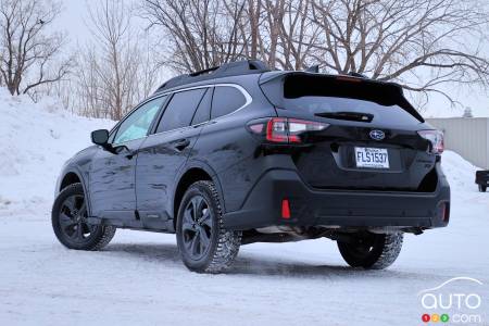 Subaru Outback, three-quarters rear