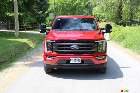 2023 Ford F-150 PowerBoost, front