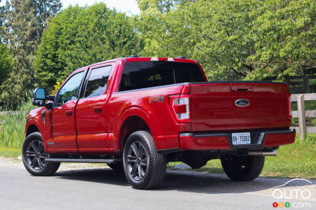 Exterior design of 2023 Ford F-150 PowerBoost
