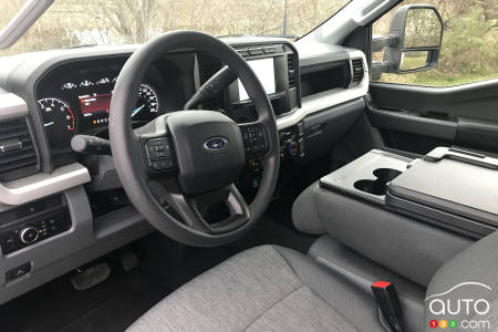 Even in this "base" model, the F-250's dash is functional and feature-packed.
