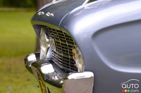 1960 Ford Falcon, front grille
