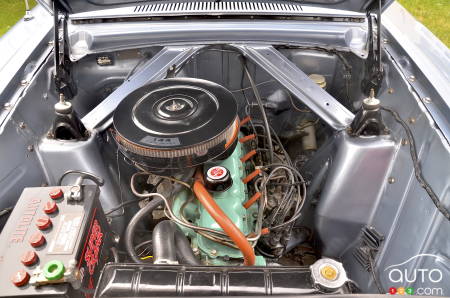 1960 Ford Falcon, engine