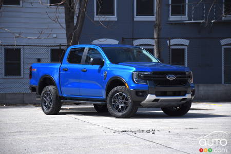 2024 Ford Ranger, three-quarters front