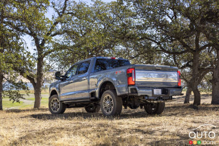 Ford Super Duty F-350 Limited 2023