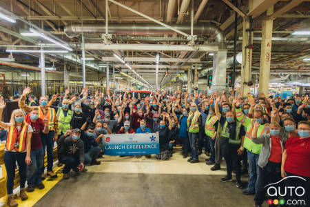 Des ouvriers à l'usine d'Oshawa, cette semaine