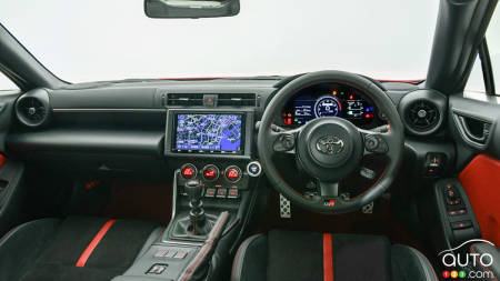 Toyota 86 2022 (Japon), intérieur