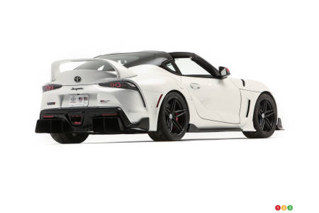 Toyota Supra Sport Top 2021, three-quarters