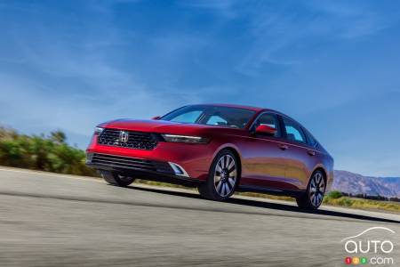 Honda Accord 2023 rouge