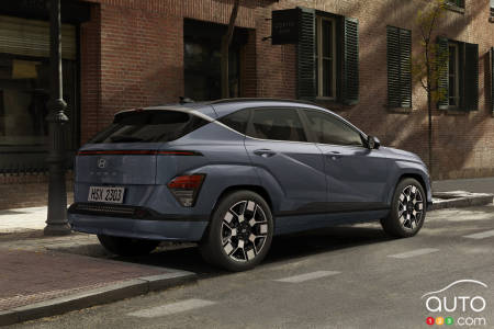 2024 Hyundai Kona Electric - Three-quarters rear