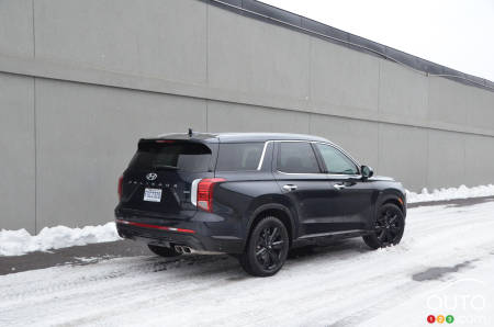 2023 Hyundai Palisade Urban - Three-quarters rear