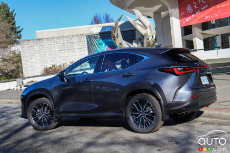 2022 Lexus NX 450h+, three-quarters rear