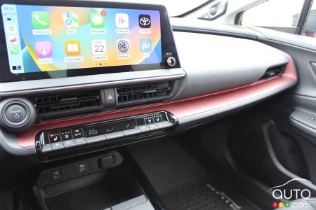 2023 Toyota Prius Prime - Touchscreen
