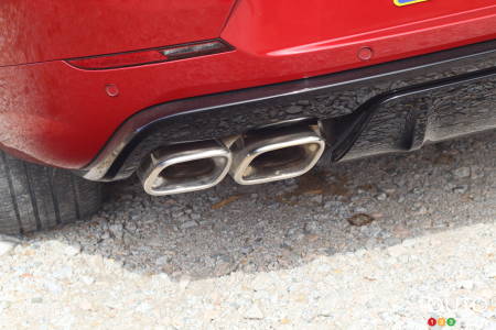2023 Land Rover Range Rover Sport, exhaust pipes