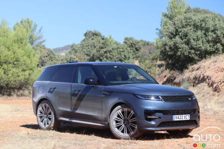 2023 Land Rover Range Rover Sport,  three-quarters front