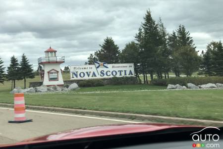 À l'entrée de la Nouvelle-Écosse