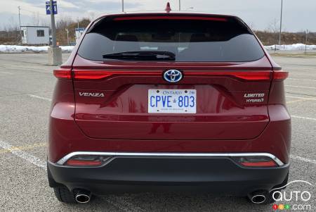 2021 Toyota Venza, rear