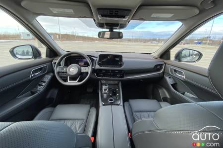 2021 Nissan Rogue Platinum, interior