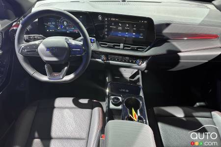 Chevrolet Equinox 2025, intérieur
