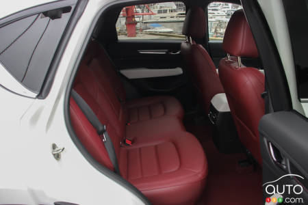 Mazda CX-5 2021, deuxième rangée de sièges