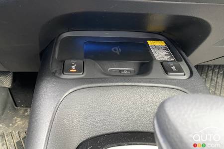 2021 Toyota Corolla Hybrid, lower central console