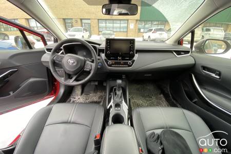 Toyota Corolla hybride 2021, intérieur