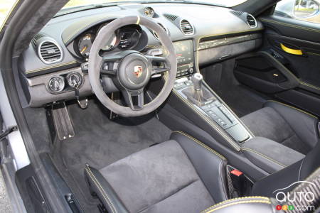 Porsche 718 Cayman GT4 2020, intérieur
