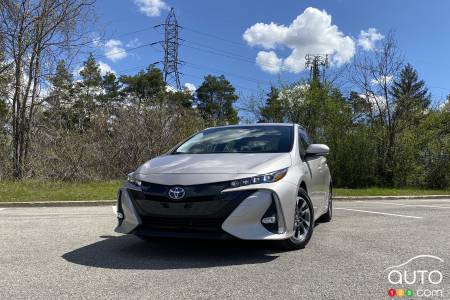 Toyota Prius Prime 2021, avant