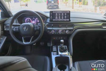 Acura Integra 2023, intérieur