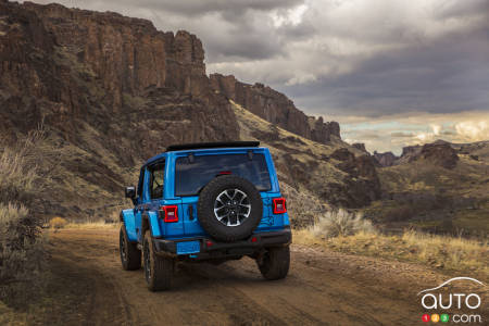 Jeep Wrangler 4xe 2024, arrière