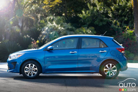 2023 Kia Rio - Profile