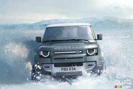 Land Rover Defender 90, front