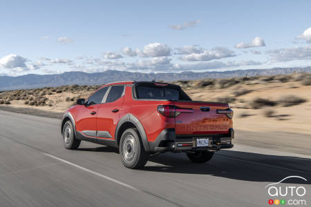 2025 Hyundai Santa Cruz, three-quarters rear