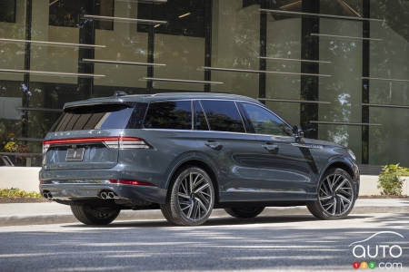 Exterior design of 2025 Lincoln Aviator