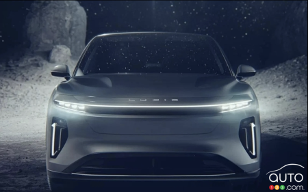 The Lucid Gravity will be unveiled at hte Los Angeles Auto Show in November