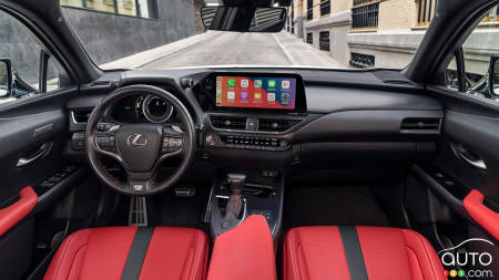 Lexus UX 2023, intérieur