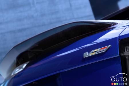 2026 Cadillac Optiq-V, V badging