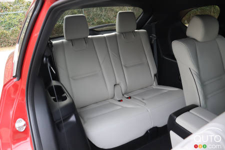 2023 Mazda CX-9 Signature - 3rd row seating