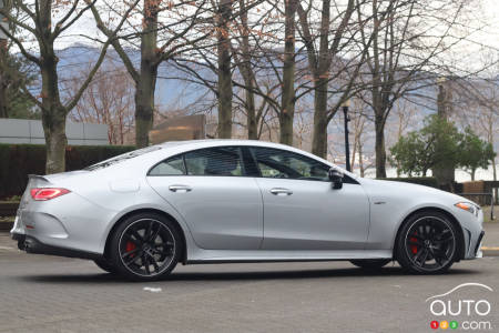 Profile of the 2023 Mercedes-Benz AMG CLS 53 4Matic+ Coupé