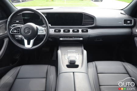 Mercedes-Benz GLE 350 2021, intérieur