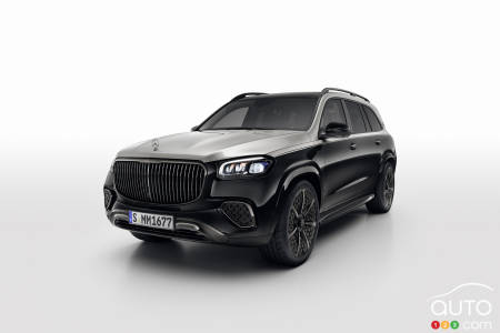 Le Mercedes-Benz EQS SUV avec l'ensemble Night Series