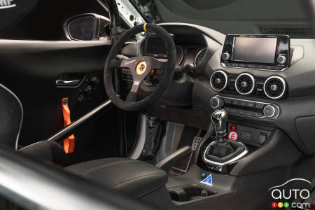 Modified 2021 Nissan Sentra, interior