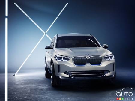 BMW iX3