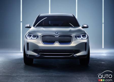 BMW iX3