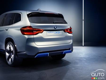 BMW iX3