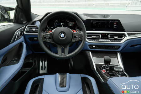 BMW M4 2021, intérieur
