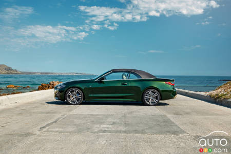 2021 BMW 4 Series Convertible, roof in place