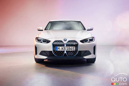 BMW i4, avant