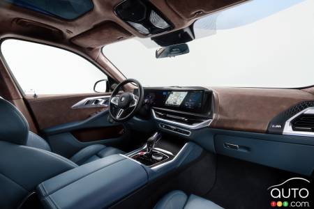 BMW XM 2023, intérieur
