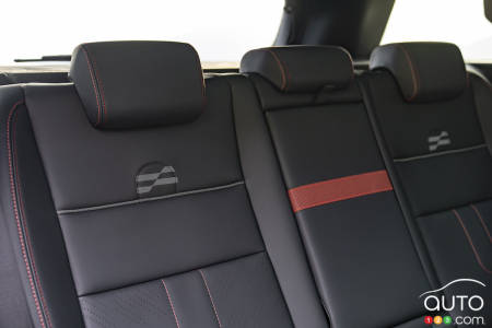 Seating of 2025 Mini Countryman JCW